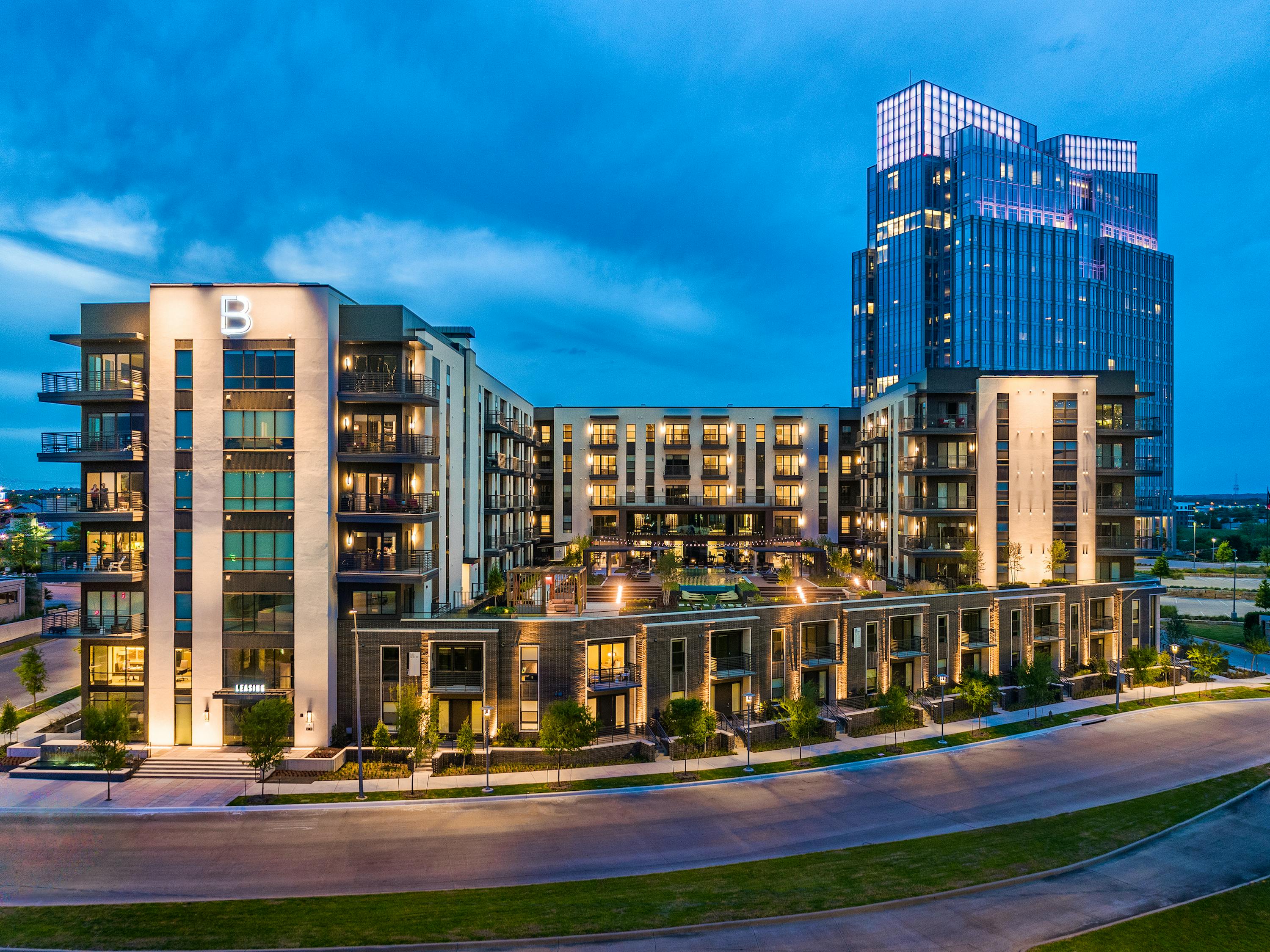 Luxury Apartments in Fort Worth The Braden on Fifth